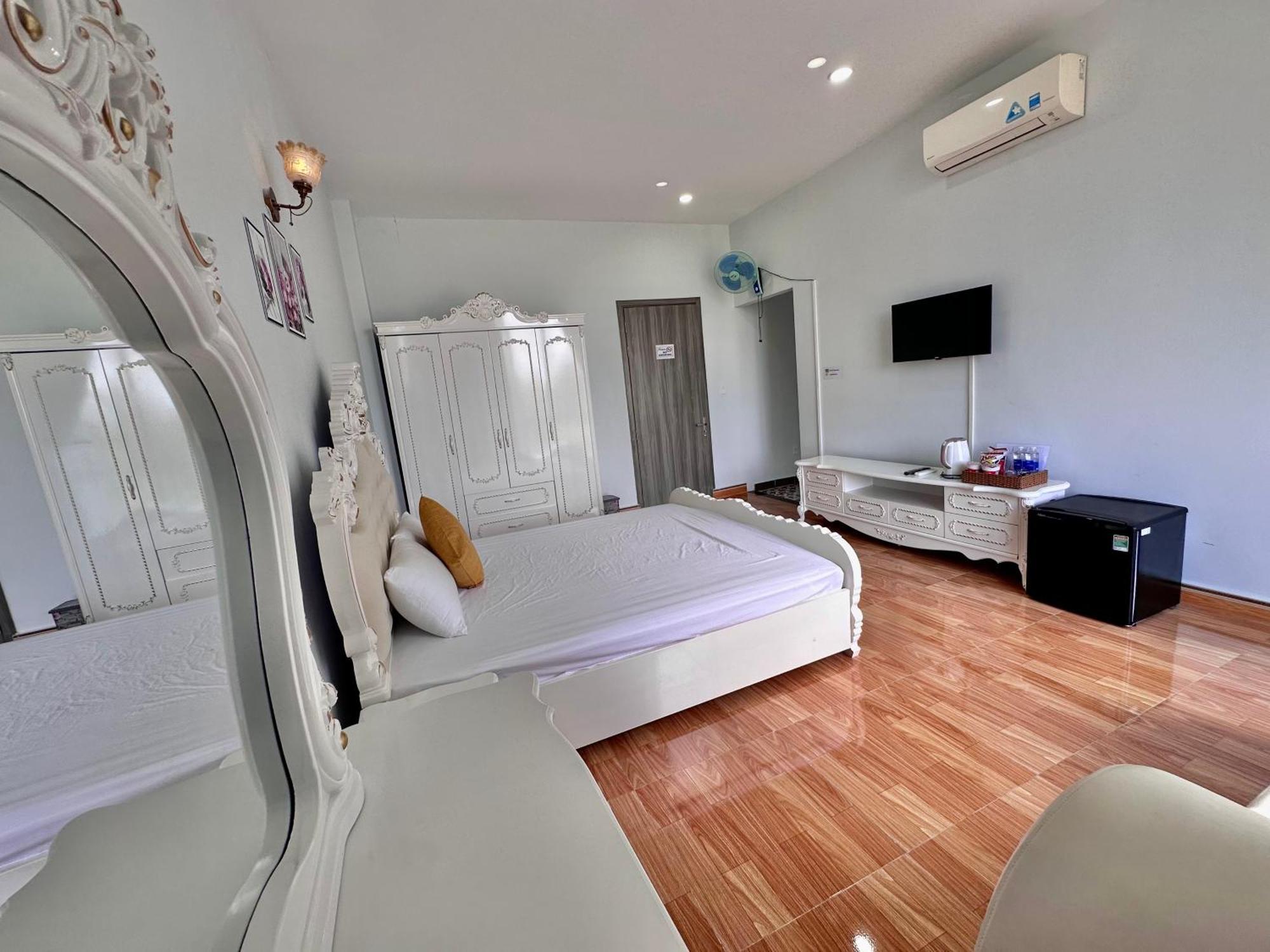 Royal Homestay Tuy Hoa Exterior photo